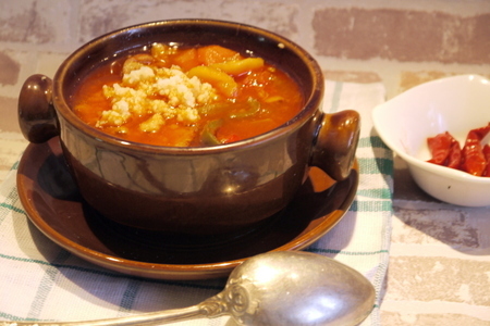 Фото к рецепту: Суп с курагой и кус-кусом по-мароккански