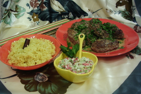 Фото к рецепту: Колбаски мясные кашмирские. ужин  в индийском стиле.