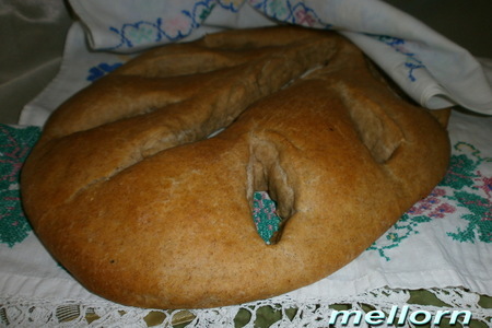 Фото к рецепту: Фугасс ржано-пшеничный