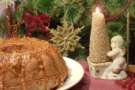 Фото к рецепту: Фруктовый кекс с апельсиновой карамелью