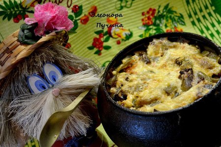 Фото к рецепту: Курица в горшке-чугунке!)