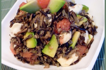 Фото к рецепту: Салат из дикого риса