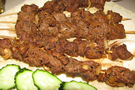Фото к рецепту: Шашлык из баранины по турецки