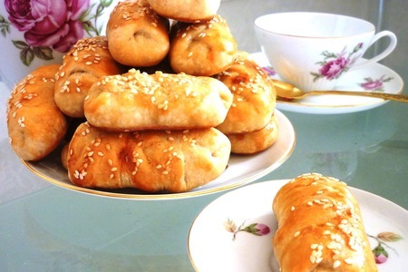 Фото к рецепту: Бухарские пирожки-кошджига