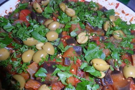 Фото к рецепту: Баклажаны с томатами