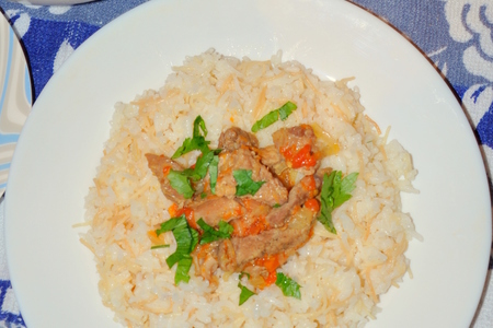Фото к рецепту: Рис с вермишелью к мясу (тест-драйв)