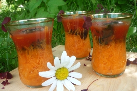 Фото к рецепту: Салат-смузи "морковкин"