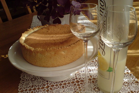 Фото к рецепту: Пирог  "limone dolce " /с двумя видами теста и лимонным кремом "подарок для эллы-ell_b"