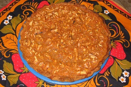 Фото к рецепту: Карамельно-ореховый торт