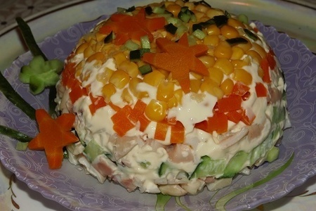 Фото к рецепту: Салат с креветками "юрта шамана"