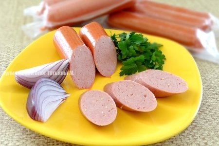 Фото к рецепту: Сардельки домашние свиные с горчицей