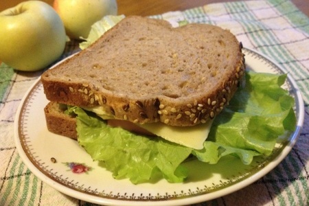 Фото к рецепту: Сэндвич "антонович". тест-драйв с окраиной