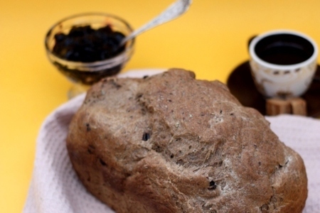 Кофейно-черёмуховый хлеб с черносливом (рецепт для хп)