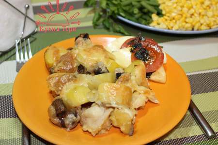Фото к рецепту: Запеченный картофель с грибами и сыром моцарелла. видео