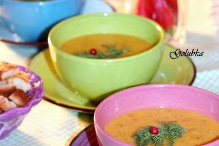 Фото к рецепту: Суп-пюре с овощами и машем