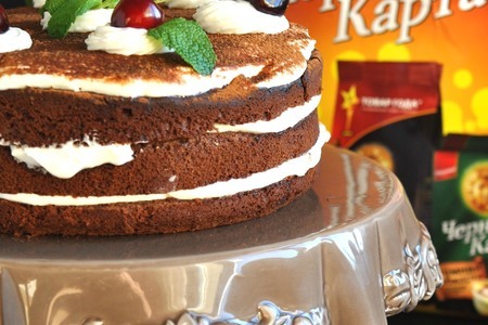 Фото к рецепту: Шоколадный торт с творожным кремом