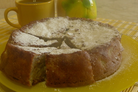 Фото к рецепту: Традиционная шарлотка. пирог с яблоками, который получается всегда.