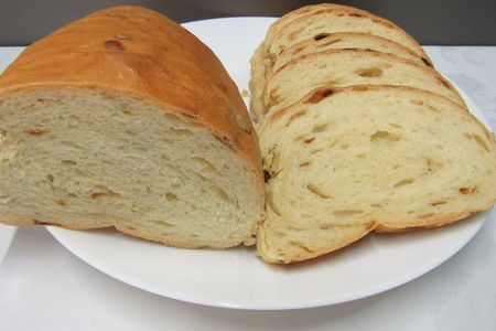 Фото к рецепту: Луковый хлеб в духовке