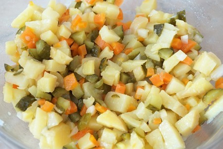 Фото к рецепту: Картофельный салат как в садике