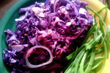 Фото к рецепту: Салатик для души, с капусткой