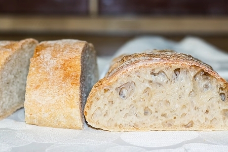 Простой рецепт чиабатты - итальянского хлеба