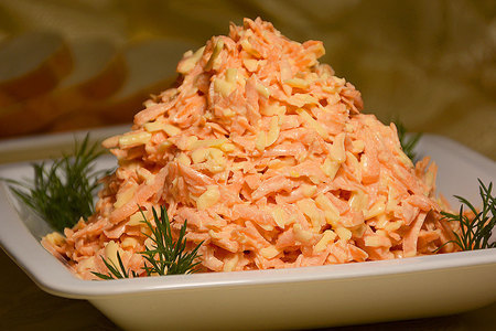 Салат к ужину из моркови и сыра за 15 минут