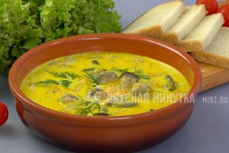 Фото к рецепту: Грибной суп с баклажанами