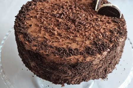 Фото к рецепту: Шоколадно-сливочный крем для торта
