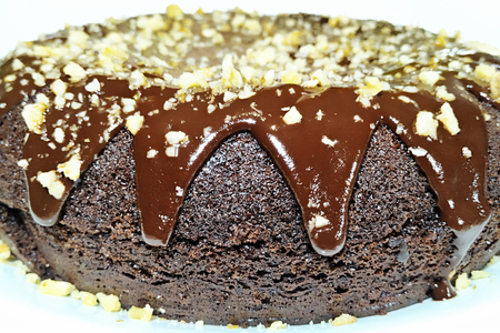 Фото к рецепту: Вкусный шоколадный торт на скорую руку.
