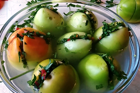 Фото к рецепту: Зеленые помидоры по грузински на зиму