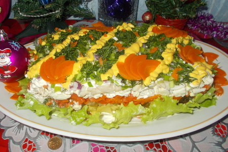 Фото к рецепту: Салат с печенью трески 