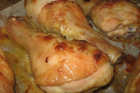 Фото к рецепту: Курица в майонезно - горчичном соусе