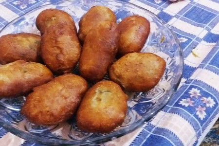 Фото к рецепту: Жареные пирожки с картошкой 