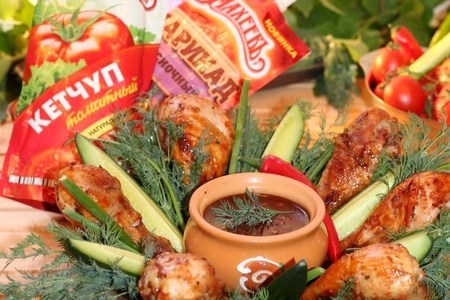 Фото к рецепту: Курица и овощи на гриле с соусом барбекю #махеевънаприроде 
