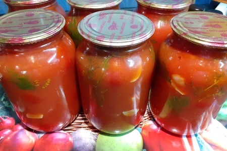 Фото к рецепту: Помидоры в томатном соке (в собственном соку)