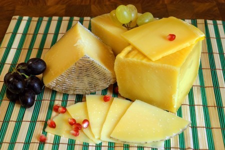 Сыр канестрато   (твёрдый)