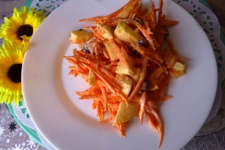 Салат из моркови и яблок