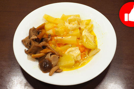 Фото к рецепту: Картошка с овощами
