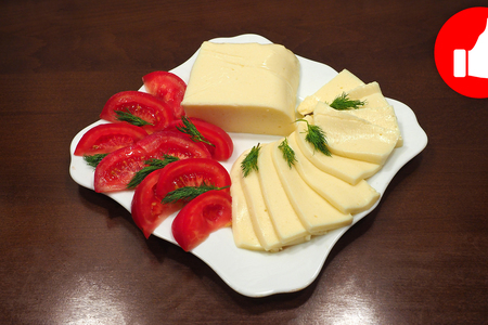 Фото к рецепту: Домашний сыр из творога