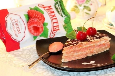 Фото к рецепту: Фруктовый крем для десертов с джемом «махеевъ» «кусочки лета»