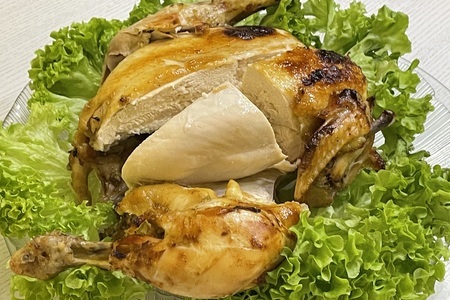Фото к рецепту: Курица в рукаве запеченая в духовке 