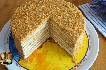 Фото к рецепту: Идеальный торт медовик