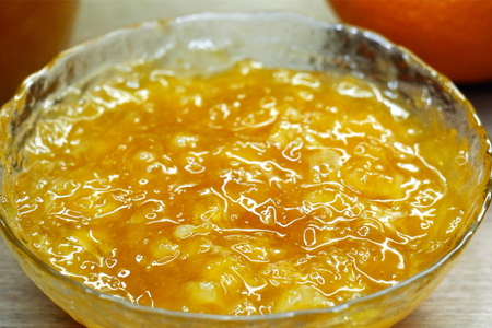 Фото к рецепту: Апельсиновый джем за три минуты