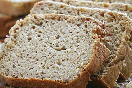 Фото к рецепту: Безглютеновый хлеб без хлебопечки