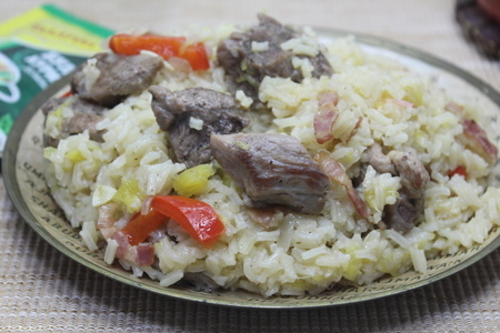 Фото к рецепту: Филе бедра индейки с рисом