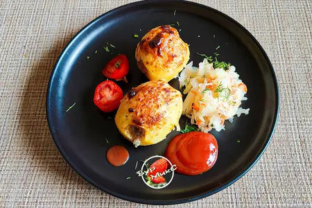 Фаршированный картофель в духовке