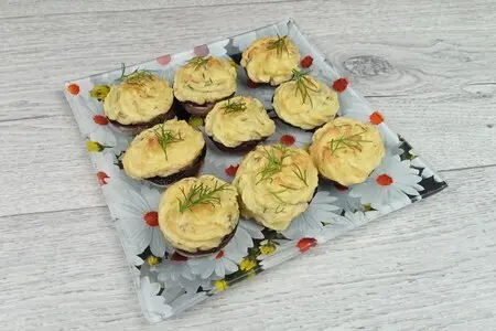 Горячая закуска из шампиньонов и картофеля для новогоднего стола 2026