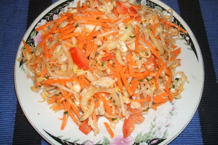 Фото к рецепту: Салат рыбно овощной