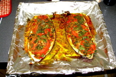 Фото к рецепту: Баклажаны фаршированные овощами