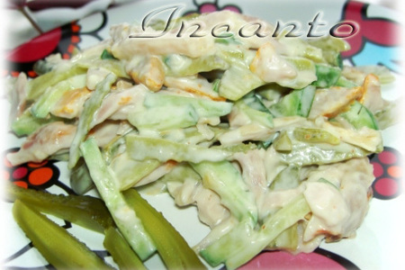 Фото к рецепту: Салат из копченой куриной грудки